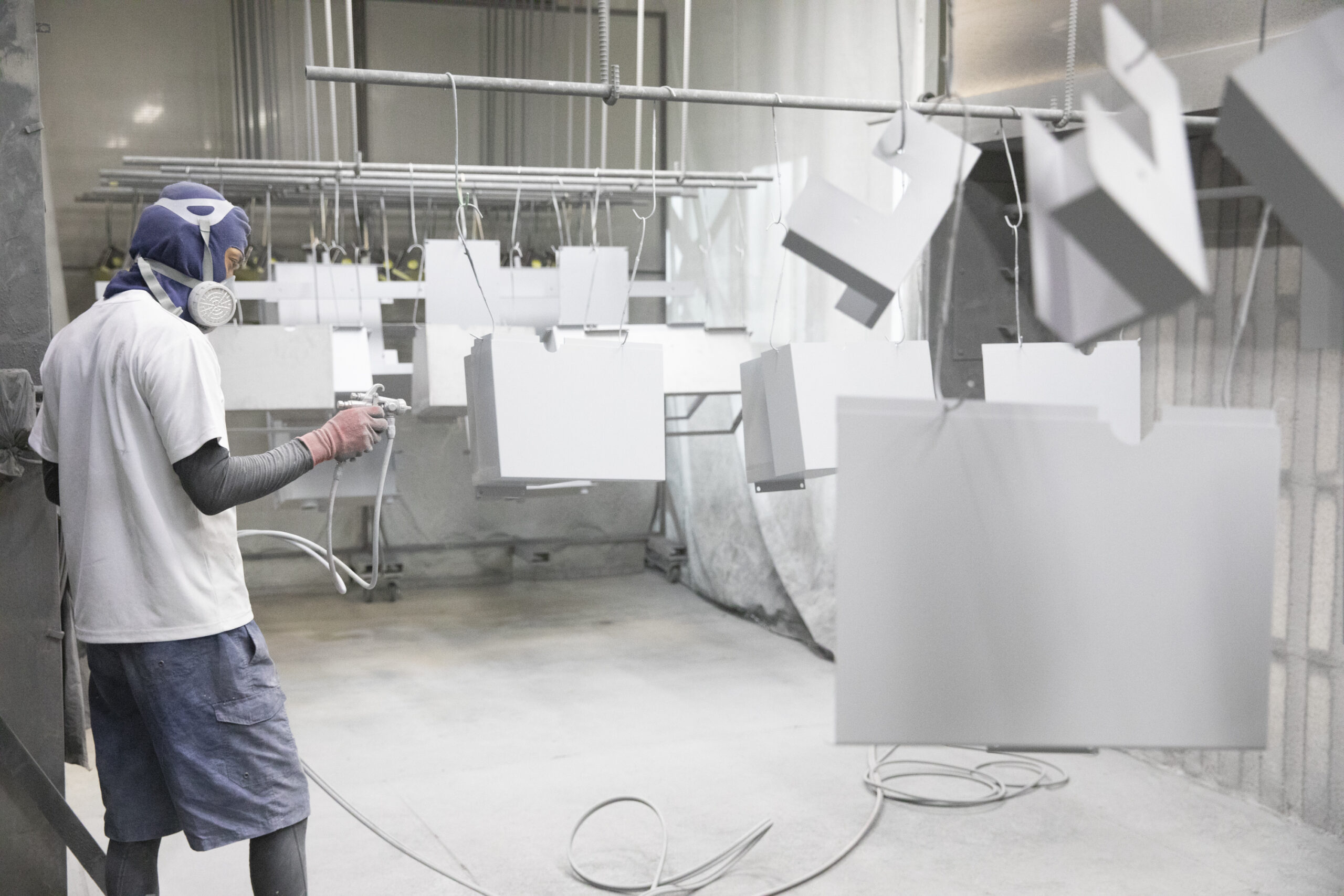 何層にも塗ります